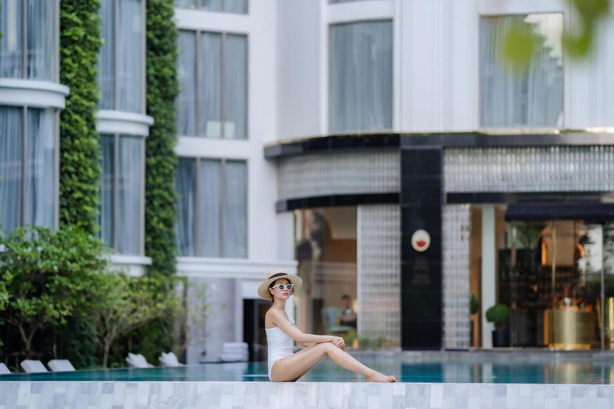 The Salil Hotel Riverside Μπανγκόκ Εξωτερικό φωτογραφία The hotel's pool