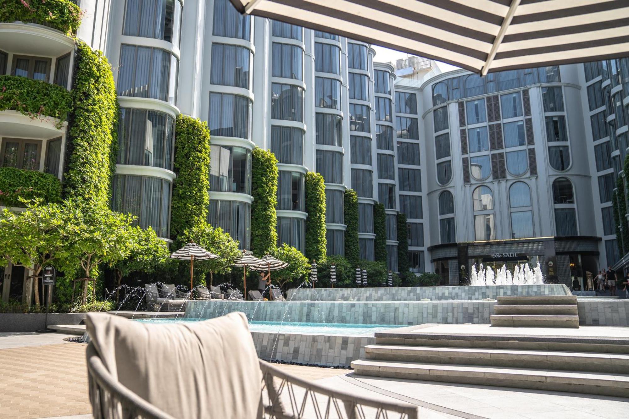 The Salil Hotel Riverside Μπανγκόκ Εξωτερικό φωτογραφία The hotel's pool